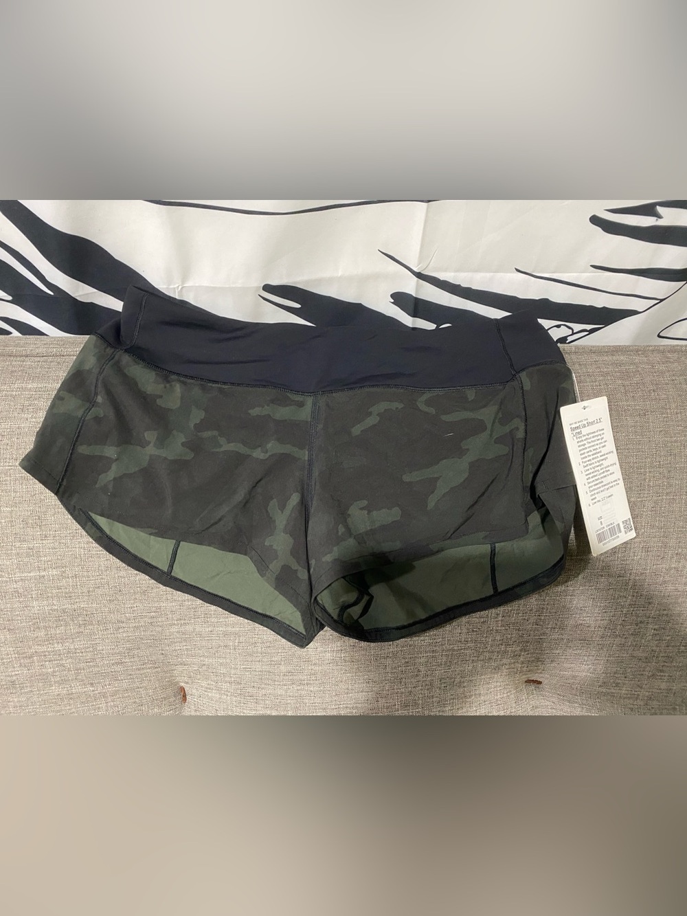 lululemon athletica Women's Camo Fitness Shorts in Black and Green